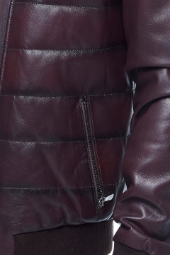 Красное антикварное кожаное пальто Elviro Claret